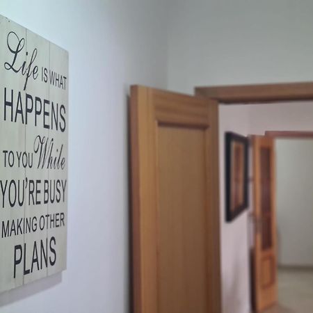 Harbour'S Way, Spacious And Cosy Apartment, With Ac Olhão Εξωτερικό φωτογραφία